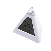 Часы-будильник(термометр,календарь)работают от 3 бат АААх1,5В(в комплект не входят)